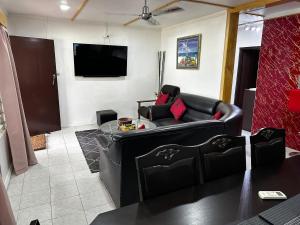 TV/trung tâm giải trí tại Nadi Ocean House 1