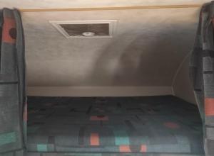 Ένα ή περισσότερα κρεβάτια σε δωμάτιο στο Autovan Alqueva