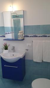 A bathroom at Residenza del Mare & SPA