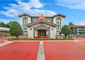 Το κτήριο όπου στεγάζεται  το ξενοδοχείο