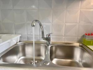 Billede fra billedgalleriet på chambre moderne ventilé avec douche partagé a yoff virage N4 i Dakar