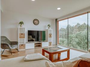 Μια τηλεόραση ή/και κέντρο ψυχαγωγίας στο Aida's Apartments