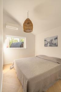 Ένα ή περισσότερα κρεβάτια σε δωμάτιο στο Newly built luxury summer house