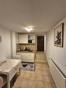 Η κουζίνα ή μικρή κουζίνα στο Ferienwhonung Mihy