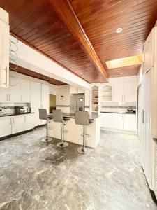 Η κουζίνα ή μικρή κουζίνα στο Home in Randpark Ridge