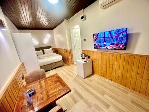 Et tv og/eller underholdning på Taksim Vista Apart