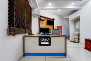 Ο χώρος του λόμπι ή της ρεσεψιόν στο Collection O Erattupetta Formerly City Residency