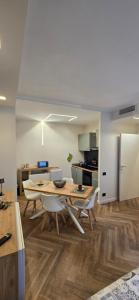 Η κουζίνα ή μικρή κουζίνα στο Re Carlo - Appartamento Filomena