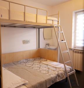 Afbeelding uit fotogalerij van Hotel Mina in Craiova