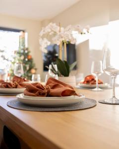 Φαγητό σε αυτή η παραθεριστική κατοικία ή κάπου εκεί κοντά