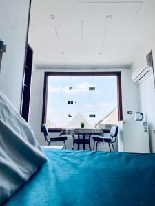 Khu vực ghế ngồi tại pyramids fort & free pick up shuttel