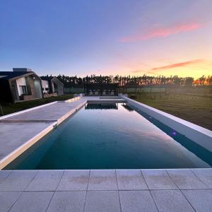 Swimmingpoolen hos eller tæt på Luna Escandalosa