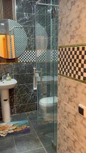 Ένα μπάνιο στο Dar aya comfort +8 φωτογραφίες