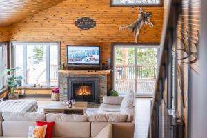 Μια τηλεόραση ή/και κέντρο ψυχαγωγίας στο Le Domaine Riverin