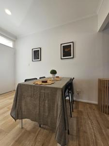 Foto dalla galleria di Anzac Highway Getaway Apartment in Plympton a Plympton Altre 39 foto