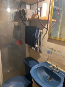 Ένα μπάνιο στο Cabañas Oporto's