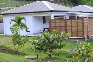 Κήπος έξω από το Villa Maya & Villa Massaï