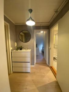 Ένα μπάνιο στο Art Nouveau in the middle of downtown Ålesund +35 φωτογραφίες