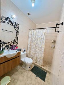 O baie la Luminosa ste con Parking & WiFi