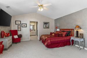 Гостиная зона в The Yellow House Kansas City