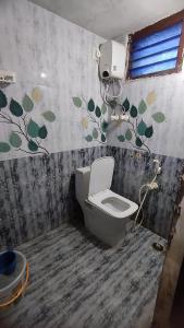 Koupelna v ubytování Pranav residency