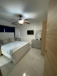 Ένα ή περισσότερα κρεβάτια σε δωμάτιο στο A space designed for you