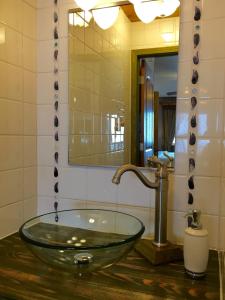 Homer Inn & Spa tesisinde bir banyo