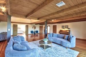 Χώρος καθιστικού στο Vintage Terrace - Church chic retreat Hot tub +73 φωτογραφίες