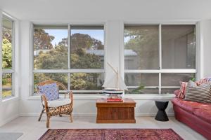 Et opholdsområde på Flowerdale + 2 billeder