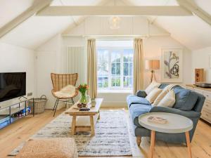 Un lugar para sentarse en 1 Bed in Charmouth 87527