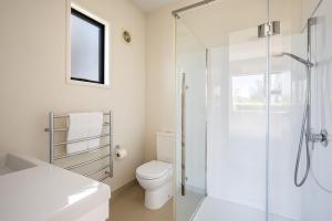 Et badeværelse på Dragonfly Cottage + 25 billeder