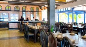 Restaurace v ubytování Supar Royal Beach Hotel