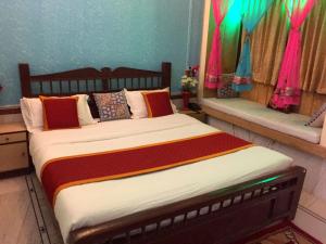 Hotel Classic Jaisalmerにあるベッド