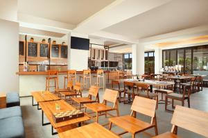 BATIQA Hotel Pekanbaru的休息区