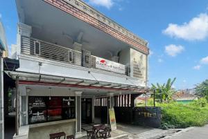 Το κτήριο όπου στεγάζεται  το ξενοδοχείο