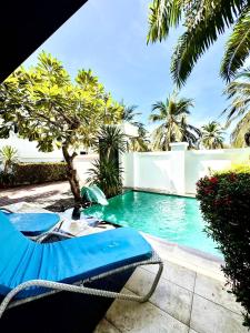 Bazén v ubytování Pool Villa Karaoke Jomtien Pattaya nebo v jeho okolí