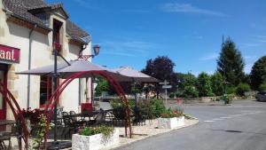 Afbeelding uit fotogalerij van Auberge Saint Aubin in Saint-Aubin-le-Monial