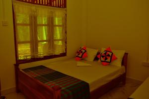 Postel nebo postele na pokoji v ubytování Leesa Villa Safari Resort