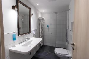 Koupelna v ubytování Best Western Plus Palatin Kongresshotel