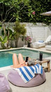 Bazén v ubytování The White Bay Lombok nebo v jeho okolí