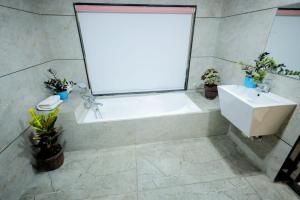 Fotografie z fotogalerie ubytování Hotel The Premier Somnath v destinaci Somnath