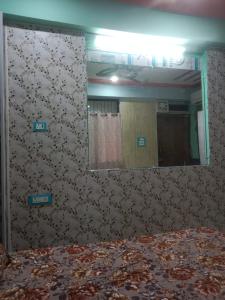 Ảnh trong thư viện ảnh của Hotel adarsh and restaurant ở Ara