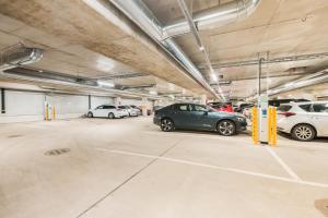 Ảnh trong thư viện ảnh của Stylish 2BR with Balcony, Free Parking, 24h Shop ở Helsinki