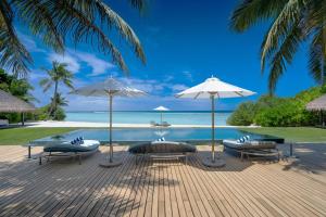 Bazén v ubytování RAAYA By Atmosphere - Premium All Inclusive with Free Transfers nebo v jeho okolí