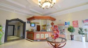 Vstupní hala nebo recepce v ubytování GreenTree Inn Changzhou Lihua Business Hotel