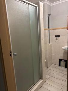 Ένα μπάνιο στο Shelmy +6 φωτογραφίες