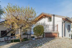 Το κτήριο όπου στεγάζεται  το διαμέρισμα