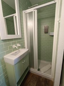 Phòng tắm tại Prieto Picudo - Harbor's Light