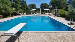 The swimming pool at or close to Tenuta la Fresa