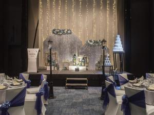 Φωτογραφία από το άλμπουμ του Mercure Singapore On Stevens στη Σιγκαπούρη +109 φωτογραφίες